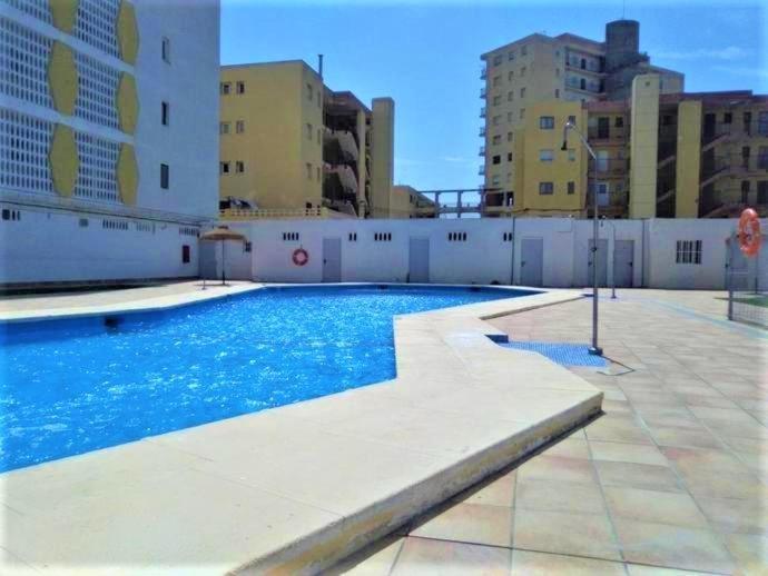Apartamento Roquetas De Mar Urbanizacion, 2 Dormitorios, Gran Terraza Con Vista Al Mar, Wi-Fi, Parking Y Piscina Bagian luar foto